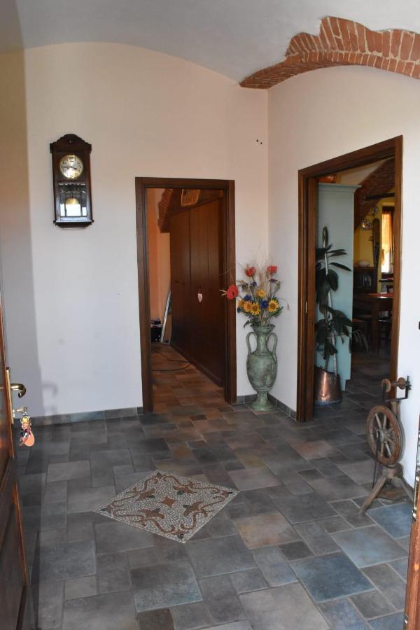 La Casa Di Enzo Bed and Breakfast Lequio Tanaro Eksteriør billede
