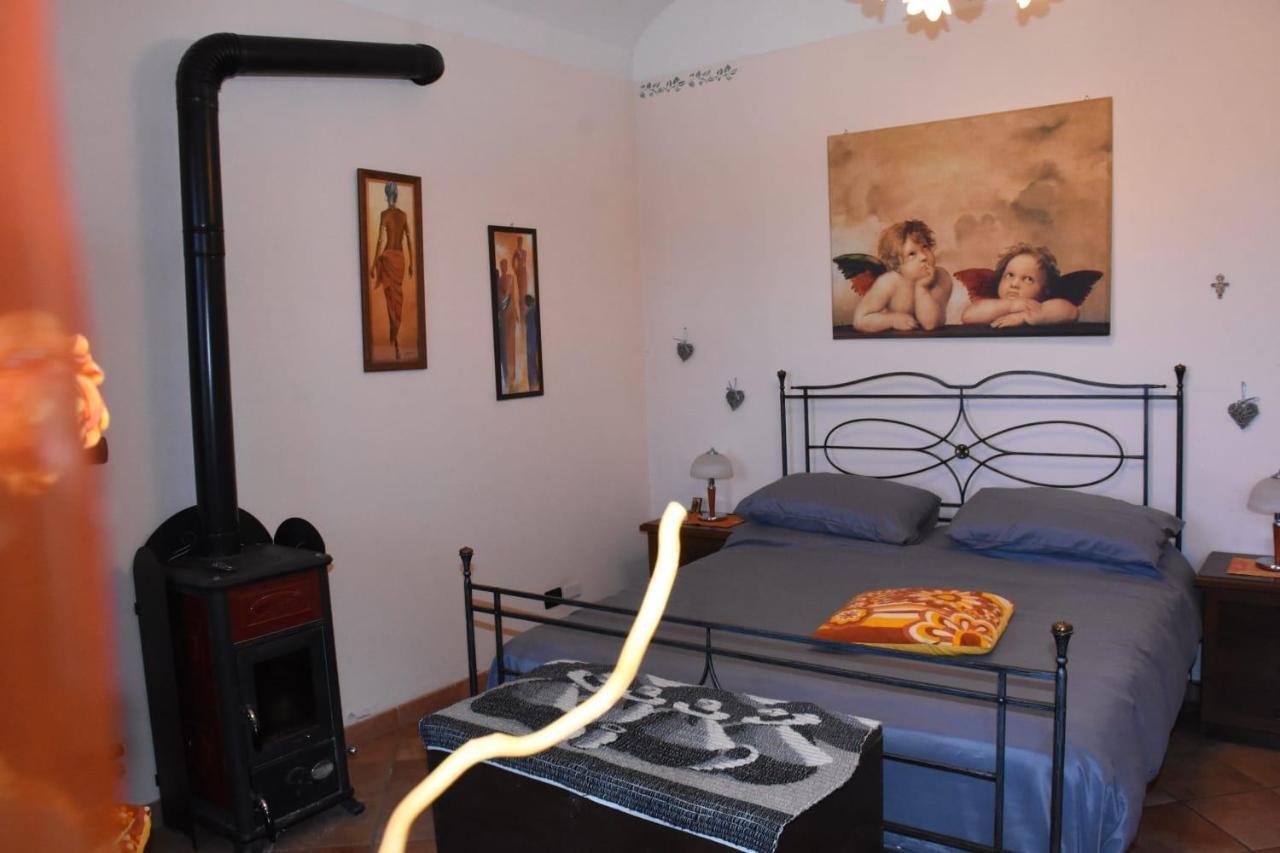 La Casa Di Enzo Bed and Breakfast Lequio Tanaro Eksteriør billede